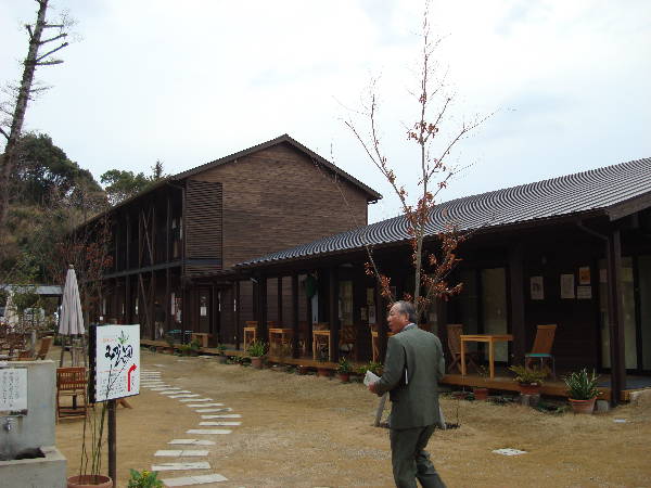 e0111346_1045237.jpg