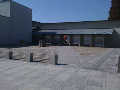e0103740_1123396.jpg