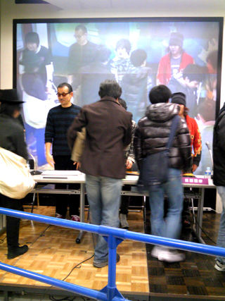 f0076345_02011.jpg