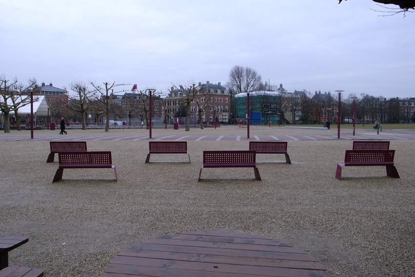f0108399_2347022.jpg