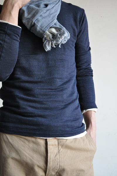 RINEN/リネン Linen Inlay U-neck