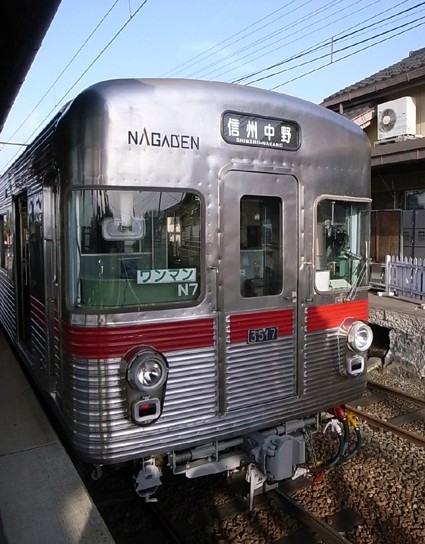 e0043700_2273388.jpg