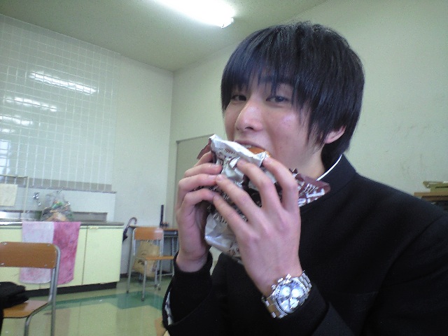 e0000847_16285293.jpg