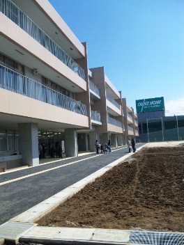 f0020662_0244359.jpg