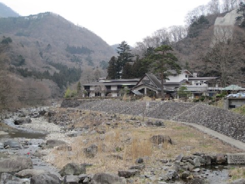 d0083316_1255634.jpg