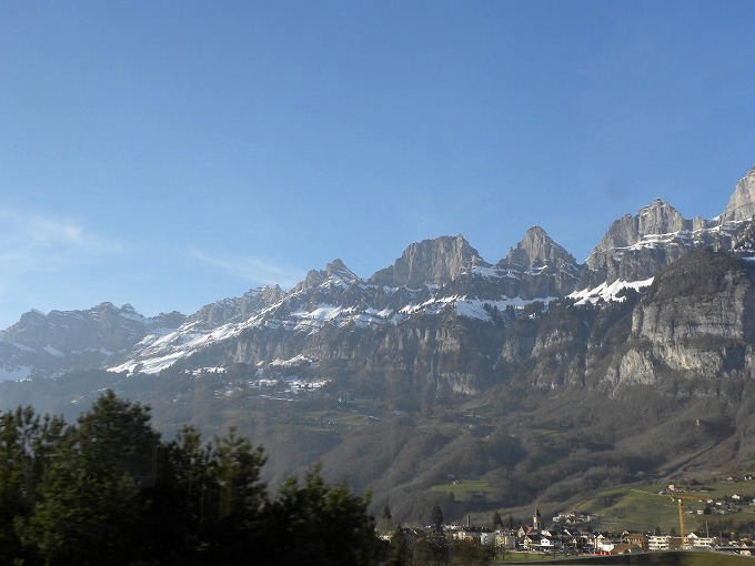 f0054429_01677.jpg