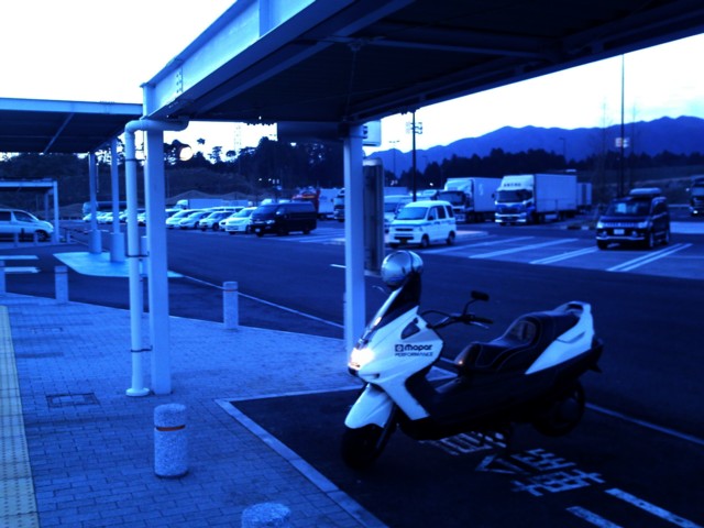 d0016409_59387.jpg