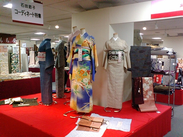 e0123712_1251617.jpg