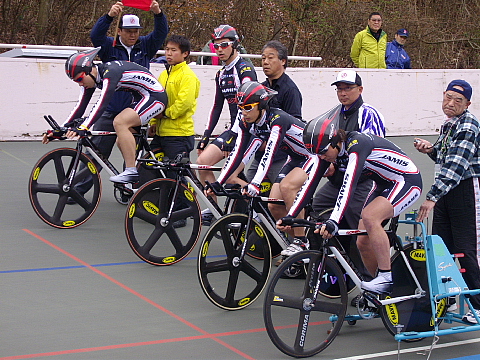 a0157160_22483495.jpg
