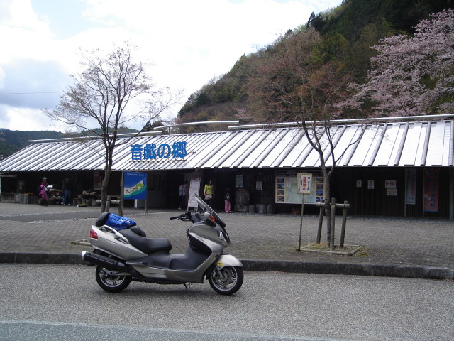 a0116205_2203545.jpg