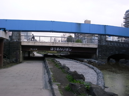e0043700_19103735.jpg