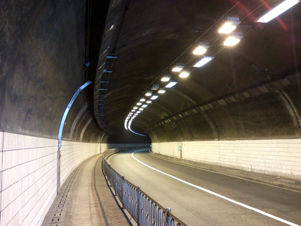 a0101715_05624.jpg