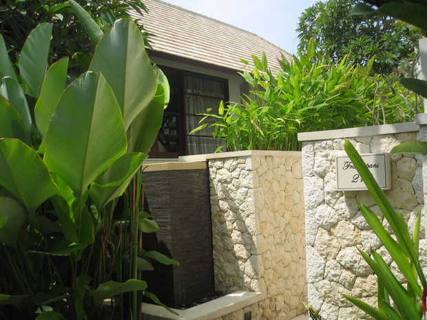 f0162528_13443975.jpg