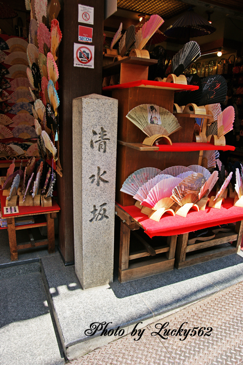 e0002371_18372516.jpg