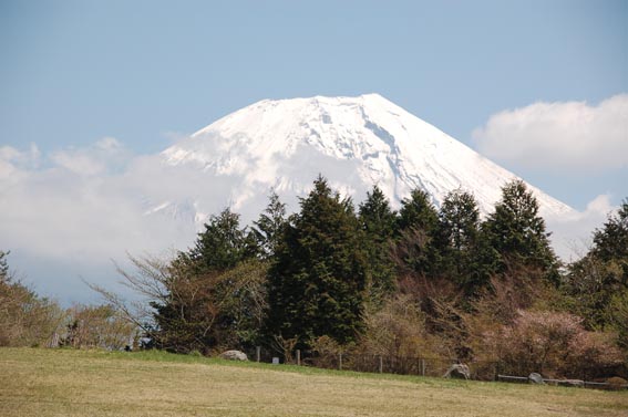 f0094391_0450100.jpg