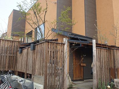 f0182239_12221822.jpg