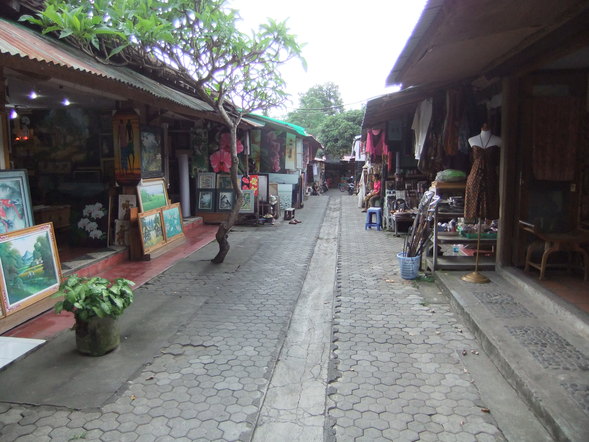 e0088684_1284917.jpg