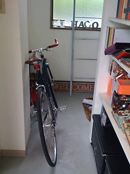 d0093043_1845375.jpg