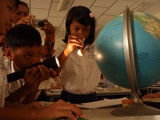 f0204552_23115.jpg