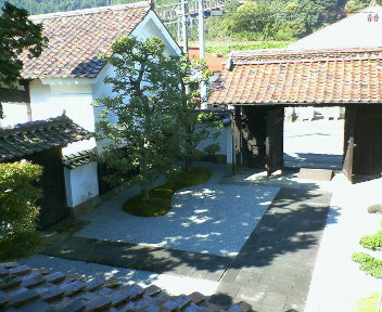 f0073848_10571523.jpg