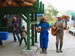 e0002820_212231.jpg