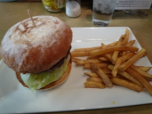 f0219773_1275514.jpg