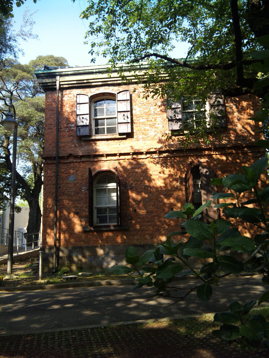 b0101263_0545336.jpg