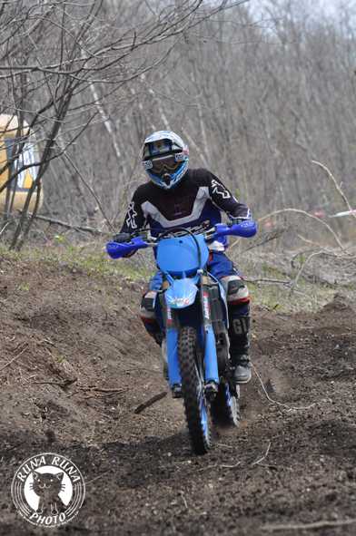 f0210380_22153479.jpg