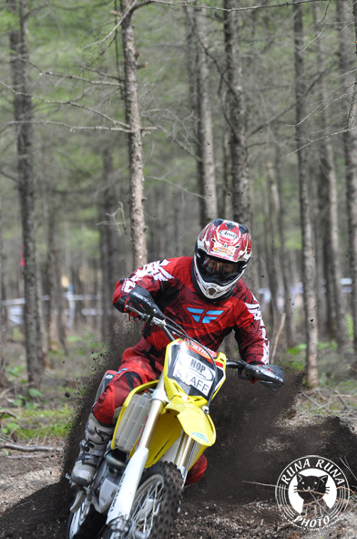 f0210380_22225873.jpg