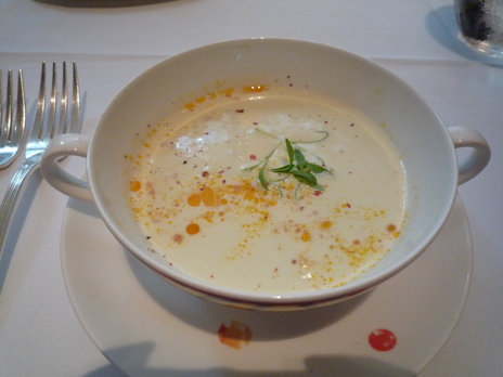 f0235849_2484317.jpg
