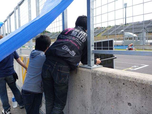 d0099181_1644126.jpg