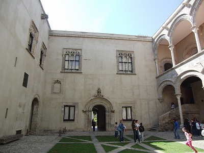 b0101284_037219.jpg