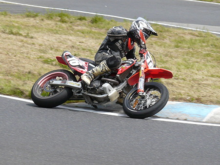d0016365_1353178.jpg