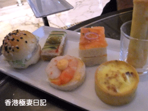 f0190653_12335579.gif