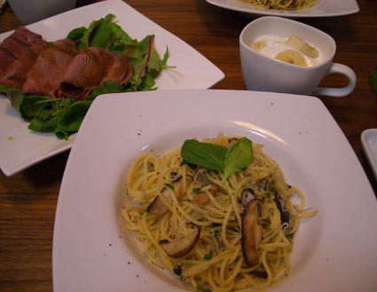 f0082356_21373157.jpg