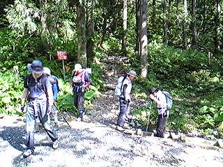 f0028123_21182463.jpg