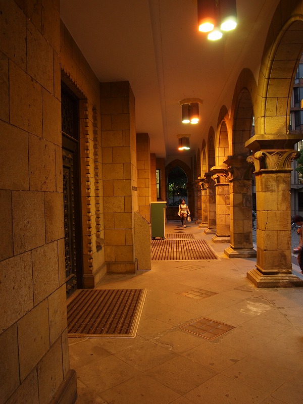 f0224100_1685771.jpg