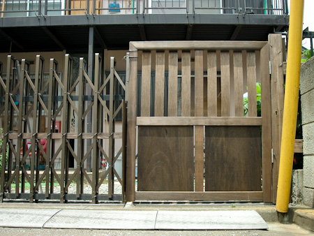 f0239100_227481.jpg