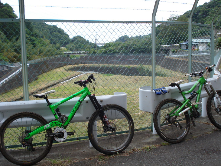 e0015108_14134384.jpg