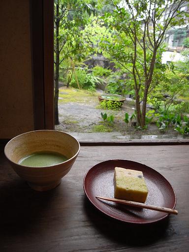 a0116442_1651919.jpg