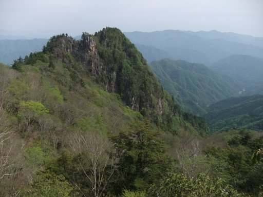 f0054075_2303762.jpg