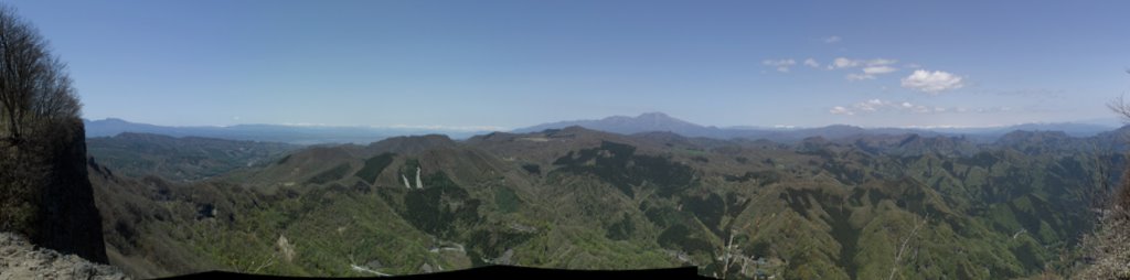 f0054075_2316144.jpg