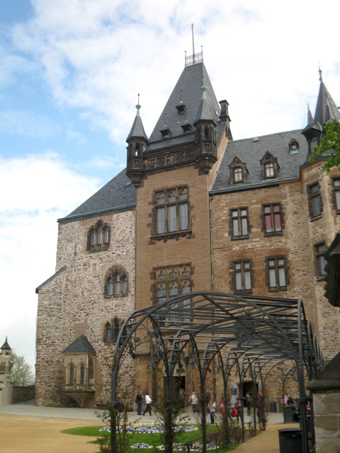 f0141785_2351325.jpg