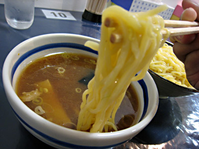 f0224732_005392.jpg