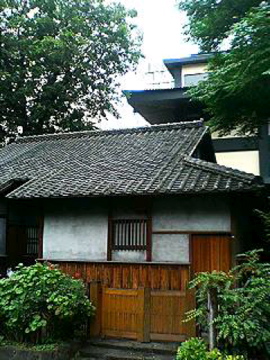 f0054677_8483720.jpg
