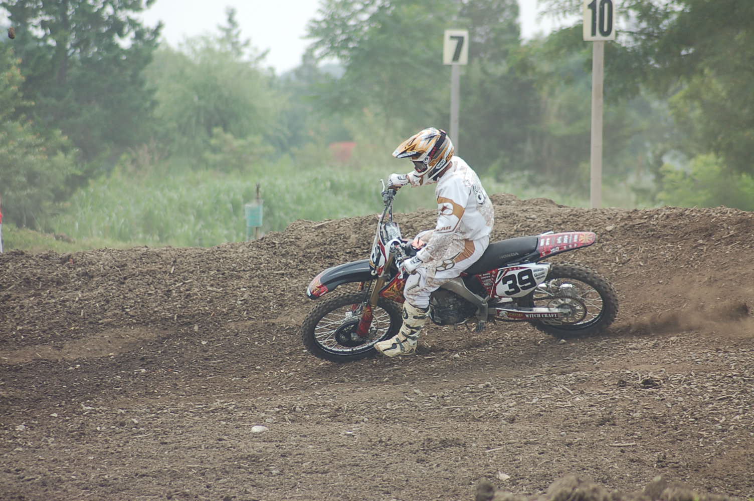 f0144362_2032302.jpg