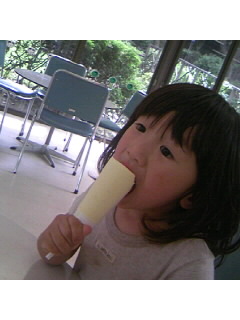 f0009509_23481785.jpg