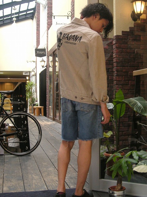 f0224266_1573252.jpg
