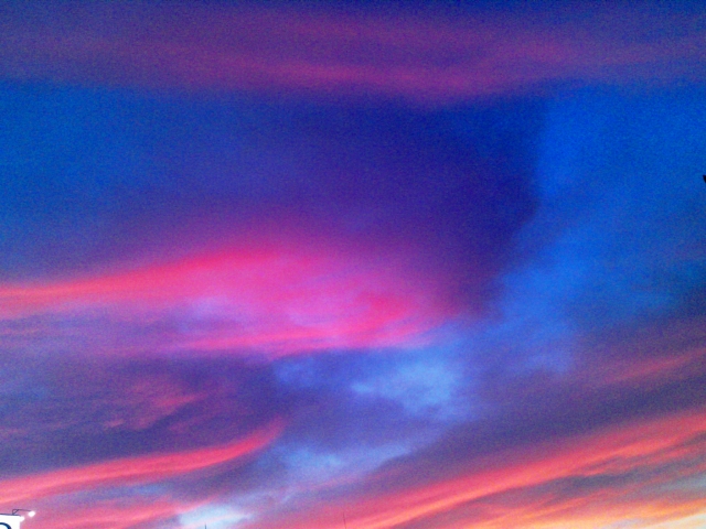 a0000014_1342965.jpg