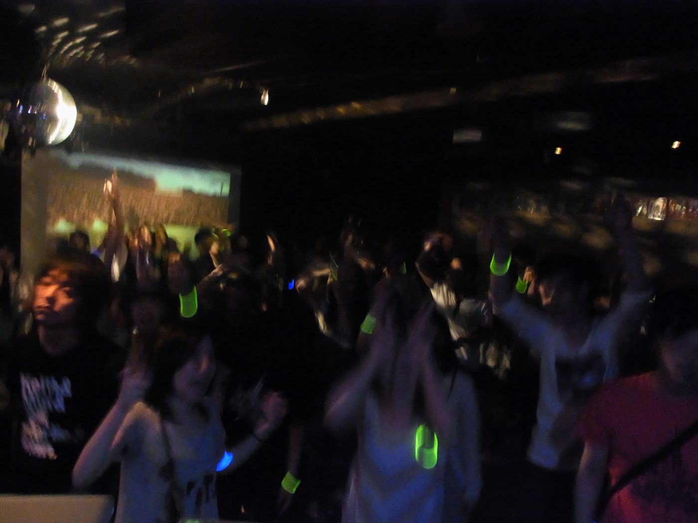 b0009206_7582176.jpg